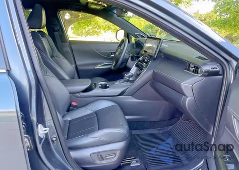 2021 Toyota Venza Le из США, поврежденный, VIN JTEAAAAH1MJ019177